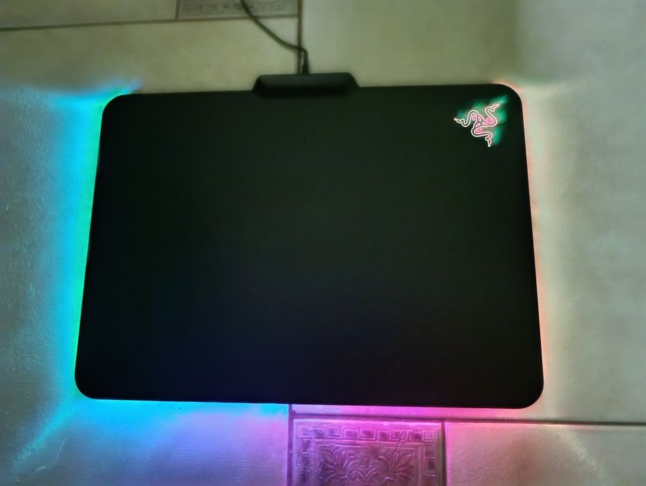 Коврик для мыши RAZER Firefly