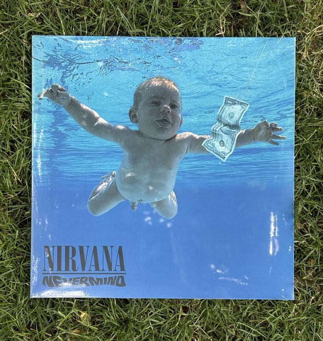 Вінілові платівки Nirvana, Rammstein, Queen, Beatles