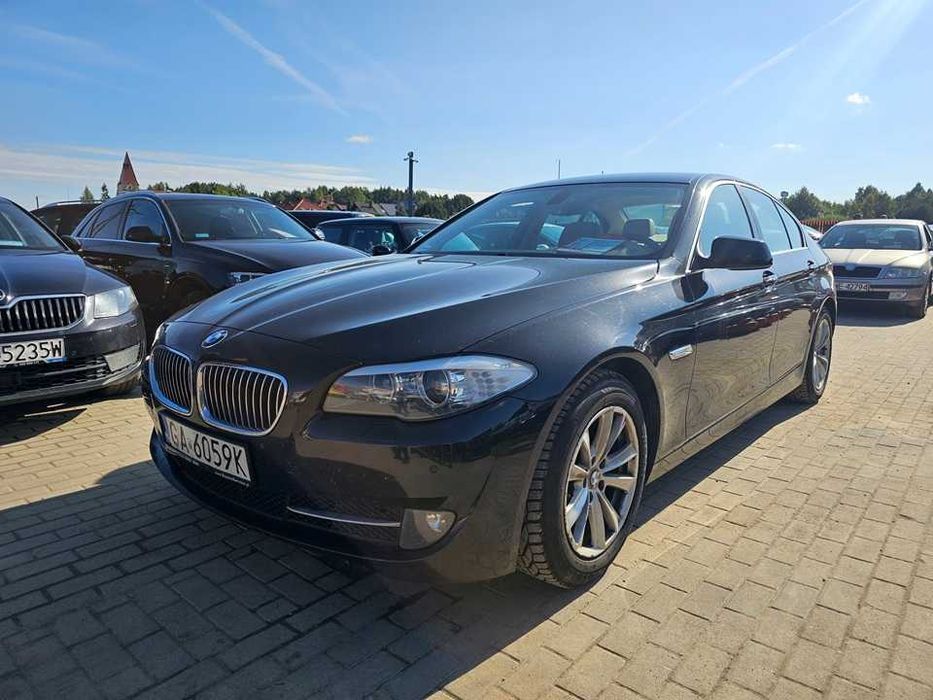 BMW 5/Automat/3.0benz R6 204KM/Salon PL/2010r/tył napęd/jasne skóry