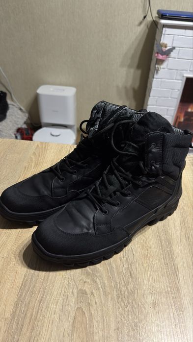 Продам ботинки!!!