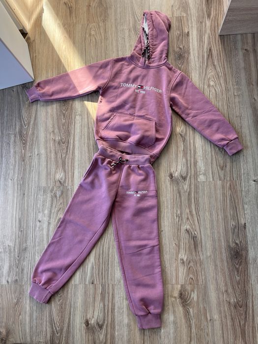 Dres dziewczęcy Tommy Hilfiger