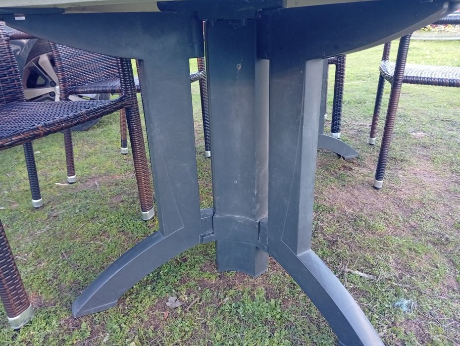 Mesa de plástico exterior