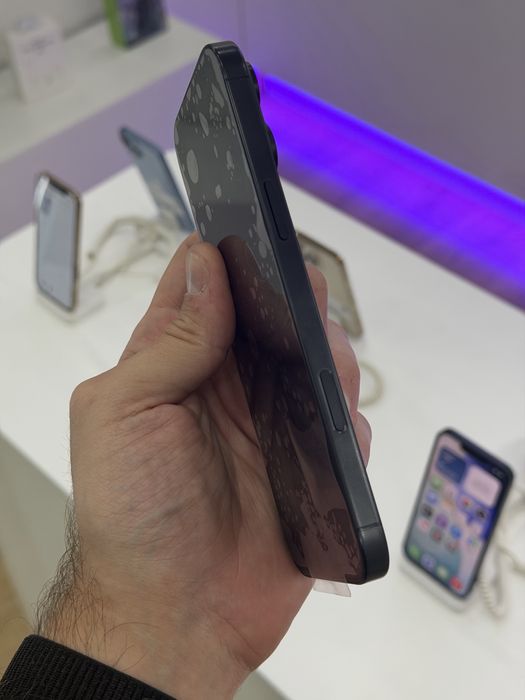 iPhone 16 Pro Max - COMO NOVO!