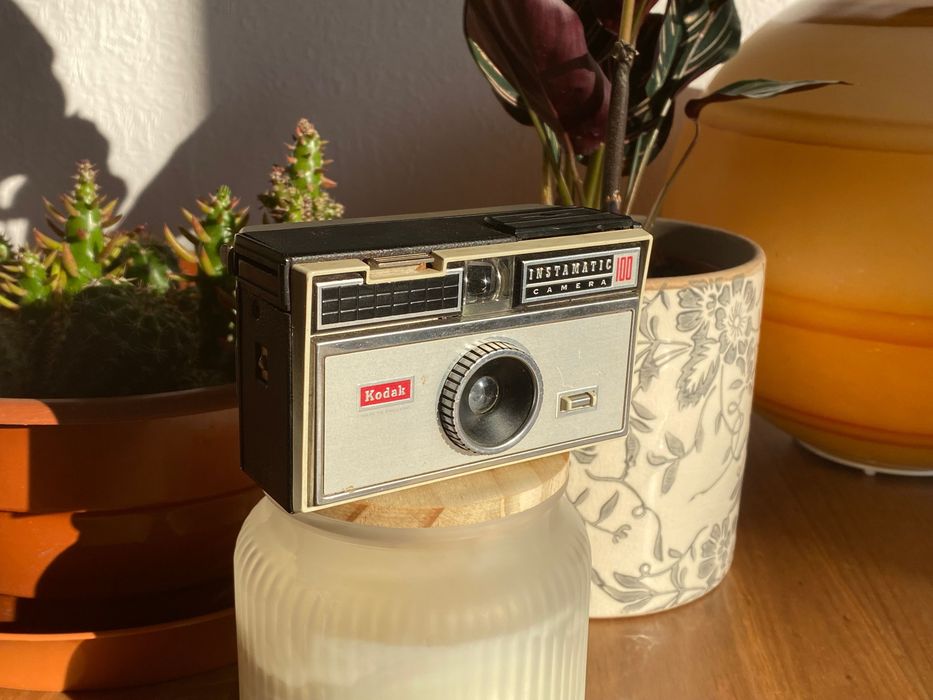 Kodak Instamatic 100 - aparat analogowy