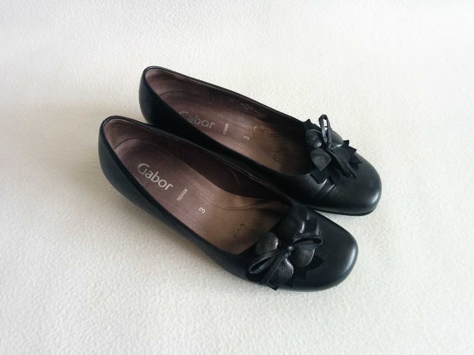 GABOR damskie czółenka z kwiatem - buty ze skóry naturalnej