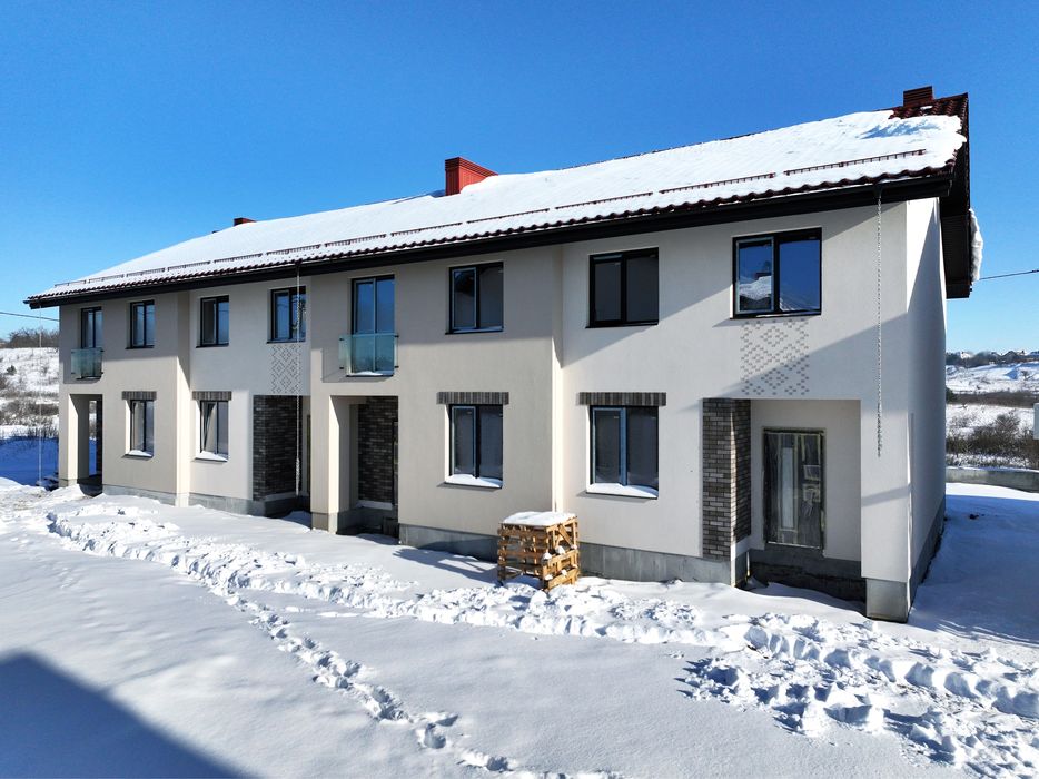 Продам котедж з МІСЬКИМИ комунікаціями, асфальт, Щасливе