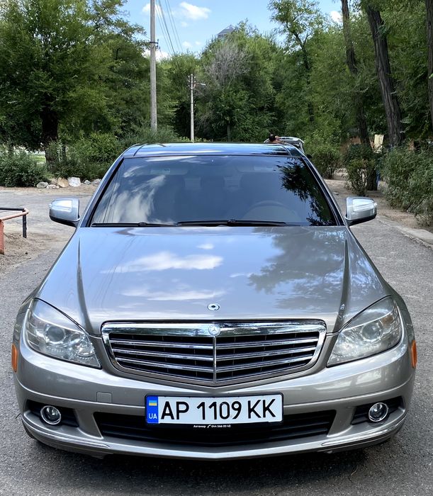 Mercedes-Benz C-Class 2008 VIN WDDGF81X78F142111 фото оголошення 2 з 16