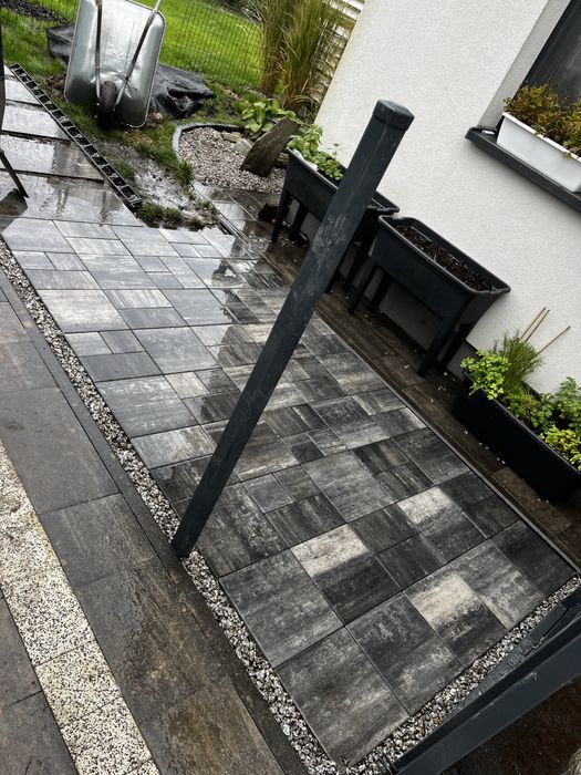 Układanie kostki brukowej