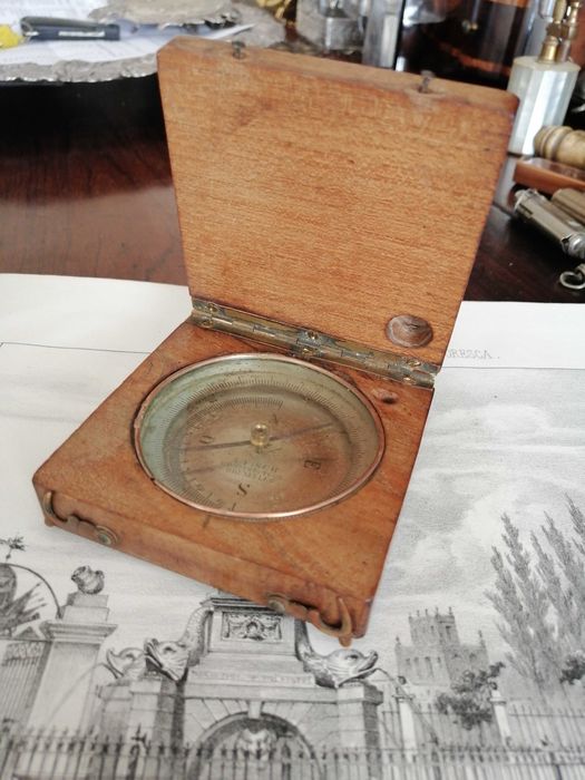 Bussola antiga A. FISCH - Se XIX