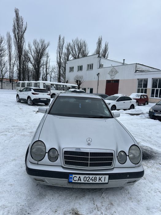 Mercedes 210 2,2 dizel