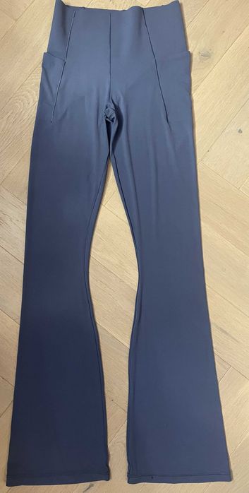 legginsy dzwony sportowe M offline by aerie