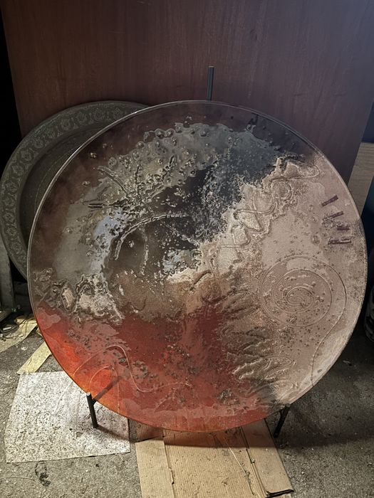 Prato de vidro com suporte