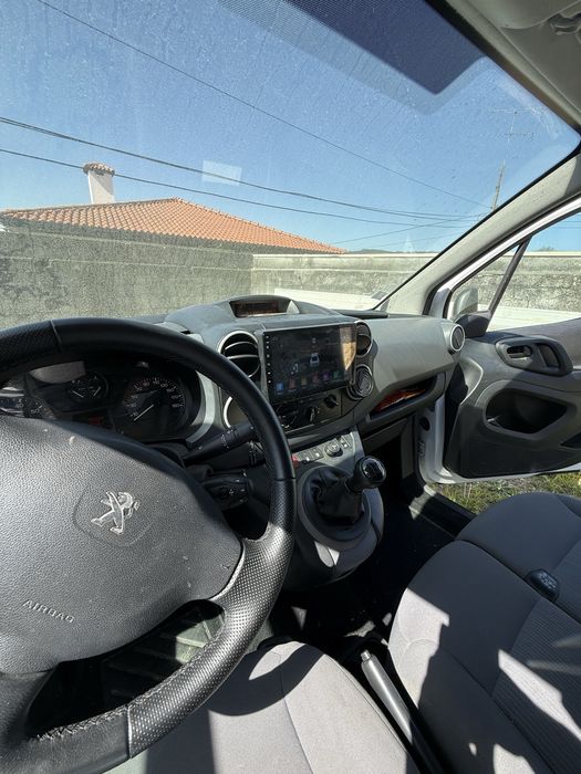 Peugeot Partner.
