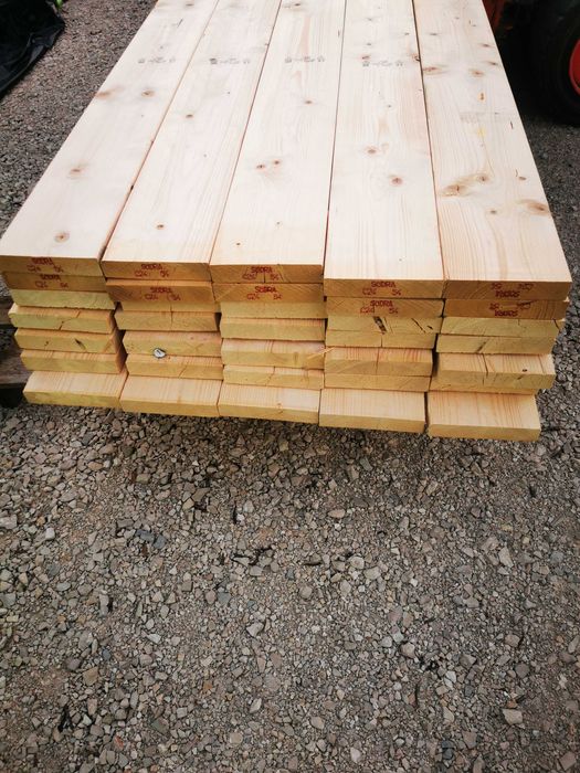 Drewno c 24 świerk skandynawski, suszone, czterostronnie strugane.