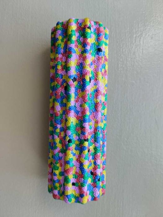 Кольоровий валик. Міцний ролик для масажу.