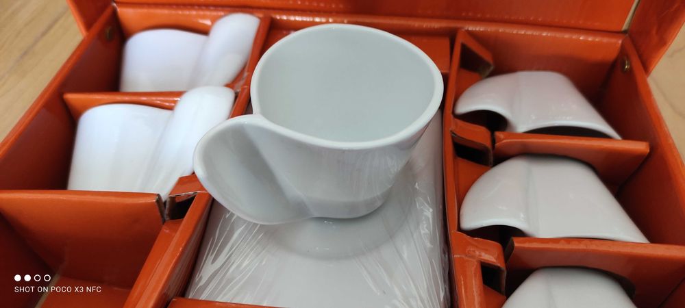 Novo sem uso conjunto original de chávenas de café