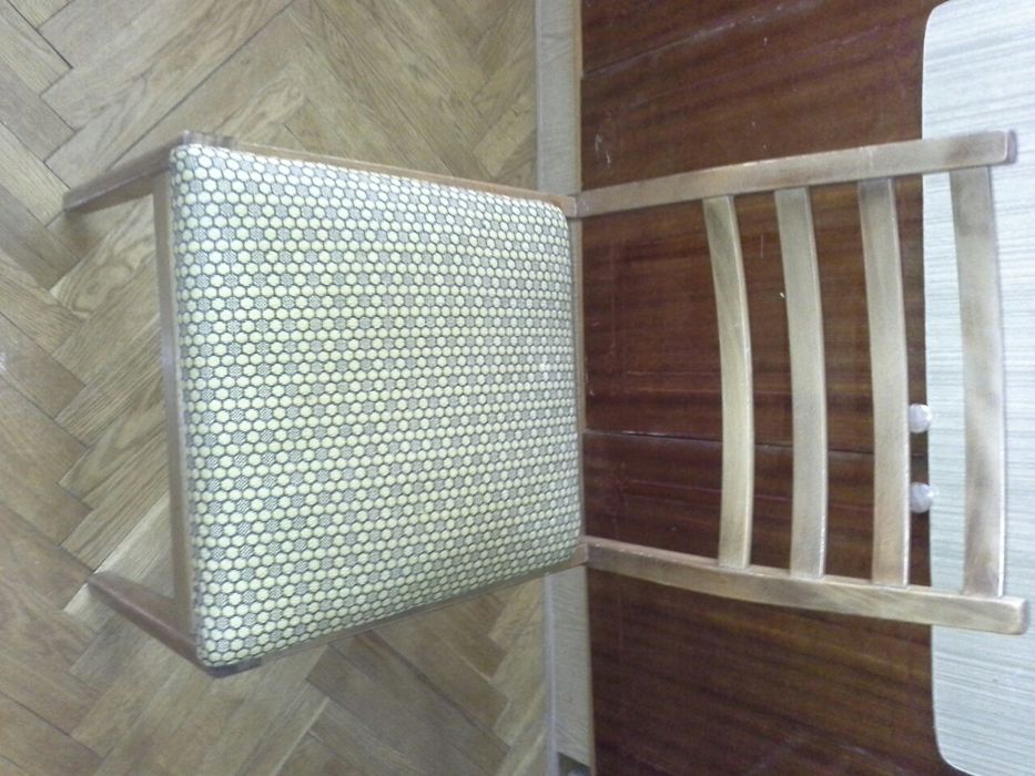 Стул  деревянный  ГДР