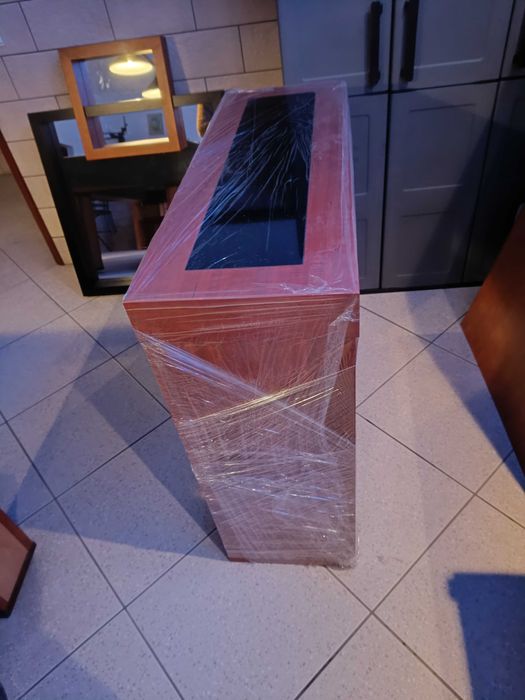 Móvel de entrada e espelho COMO NOVO! Negociável.