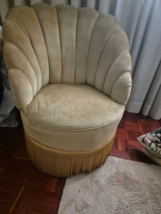 Senhorinha para doação