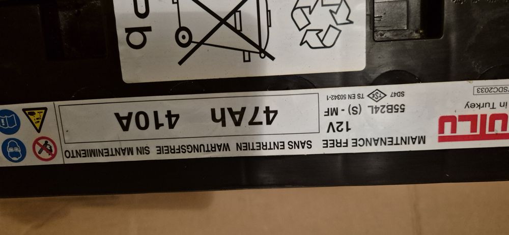 Akumulator stan bardzo dobry do Hondy , Hyundai  , Toyota