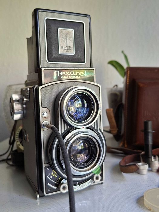 Flexaret VI sprawny z pokrowcem