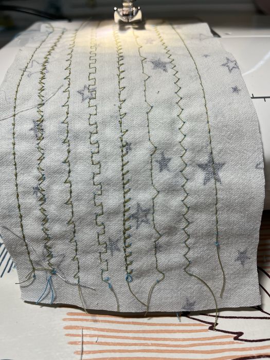 Продам швейну машину JANOME-415