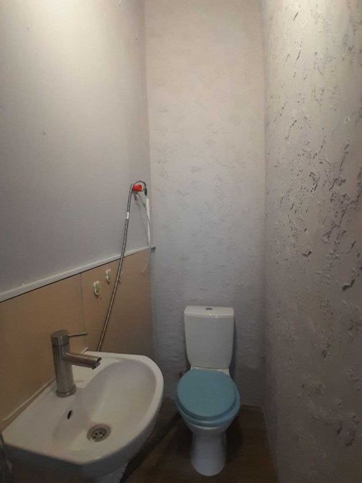 Центр міста! Оренда фасадного приміщення з ремонтом!