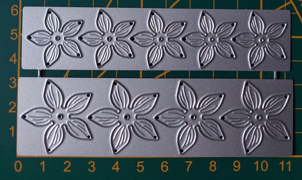 152. Wykrojniki kwiaty scrapbooking