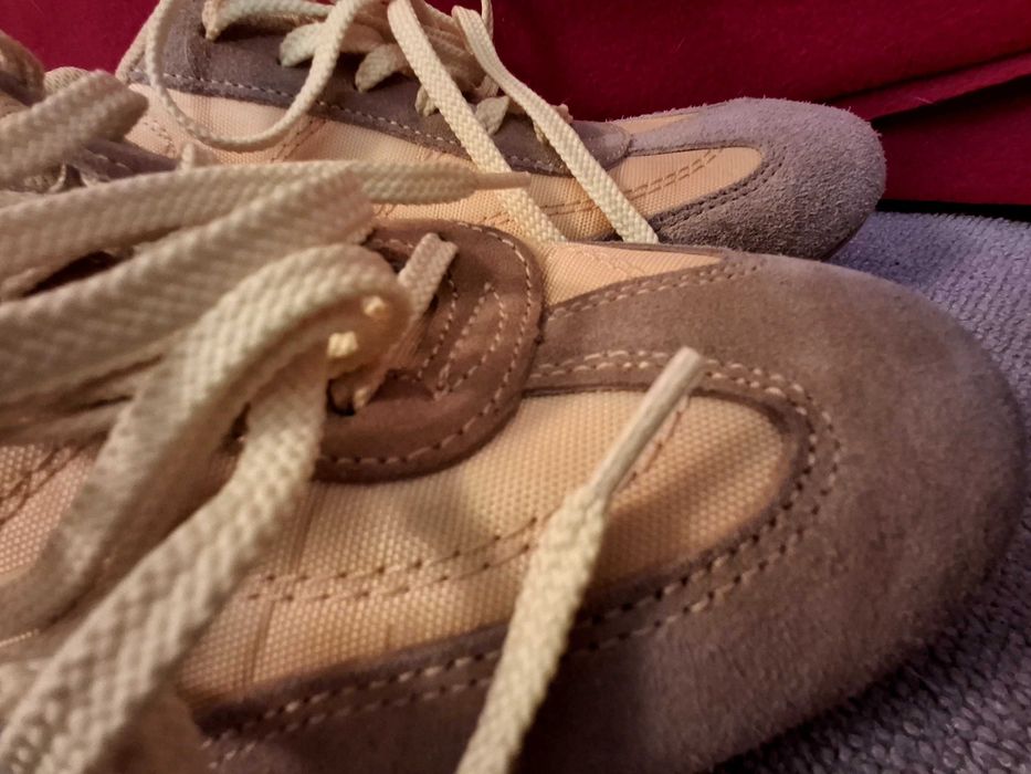 Marca de calçados esportivos oficialment