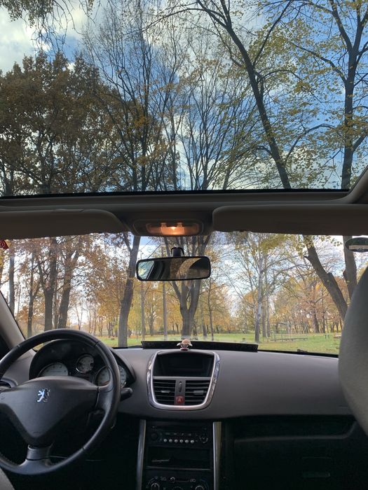 Peugeot 207 SW 2012 рік