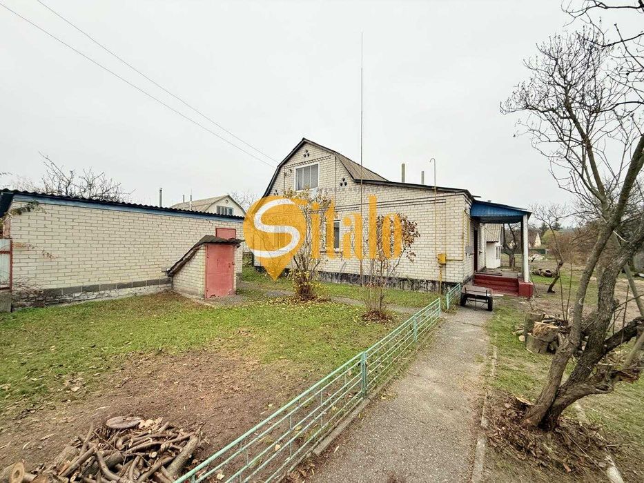 Будинок з комунікаціями, Гнідин Центр БЕЗ%