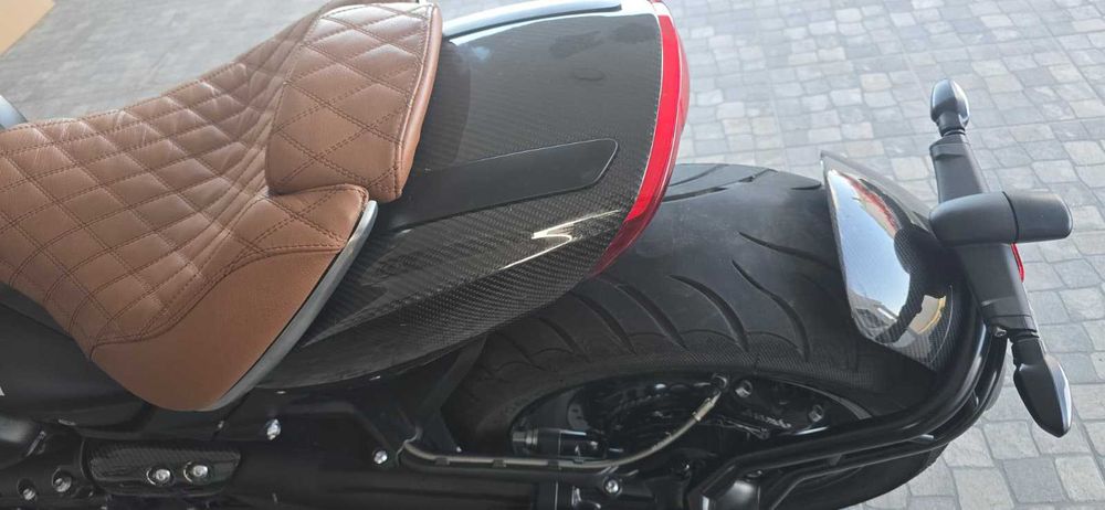 Triumph Rocket 3R Black Edition