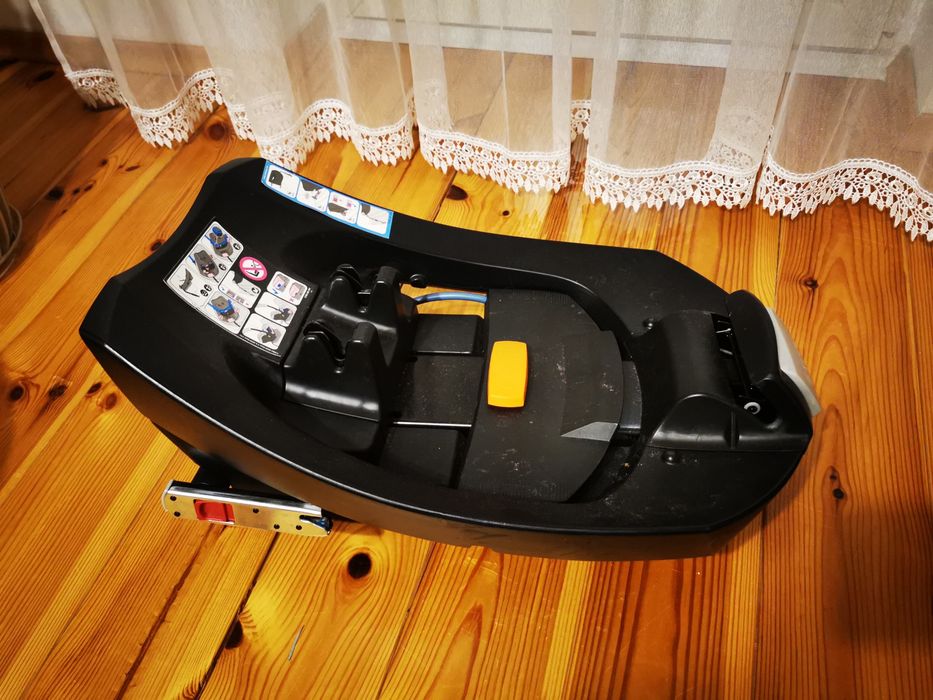Fotelik cybex atom 3 +  baza isofix bezwypadkowy!