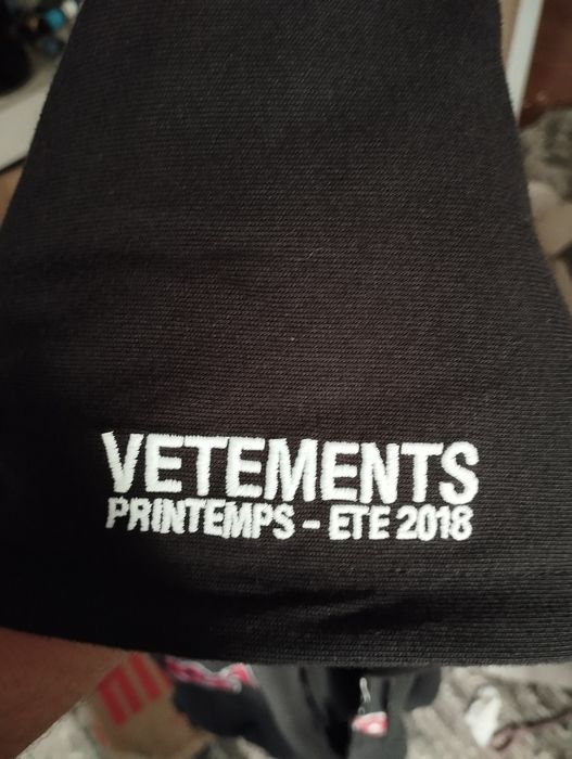 vetements hoodie, bro zip