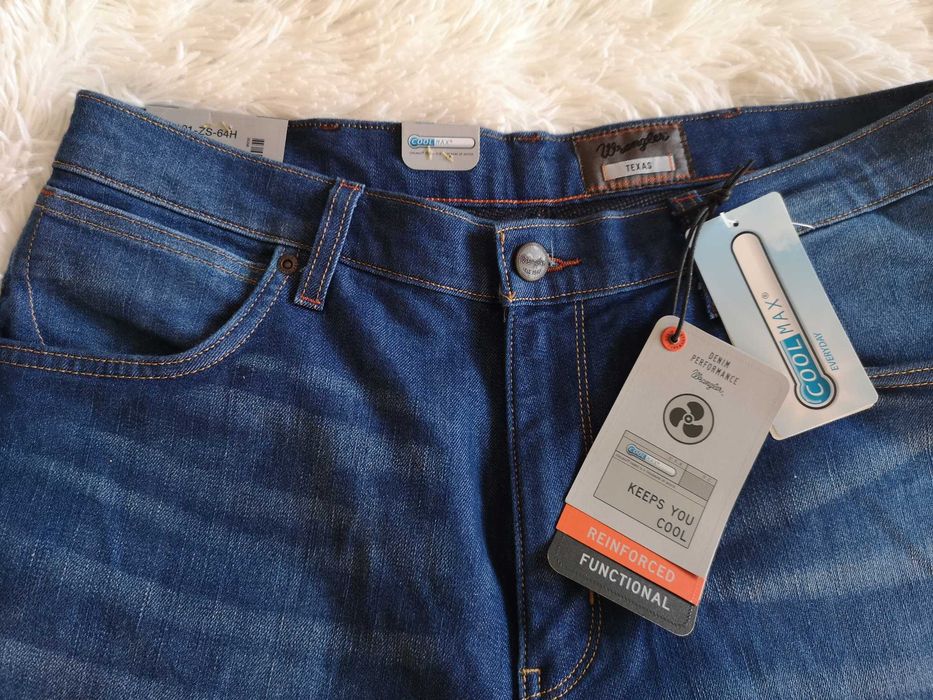 WRANGLER Texas Stretch Make Good W121ZS64H