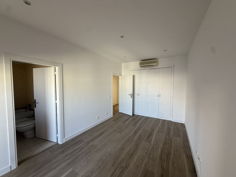 Apartamento T4 em Oeiras
