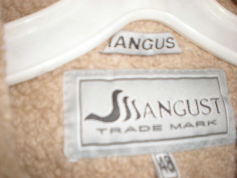 Дубленка , полушубок, натуральный мех. Пальто  букле.