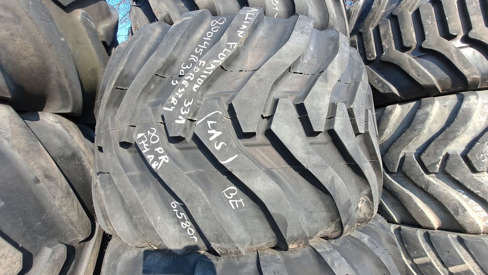 4x 100% bieżnika leśne 800/45R30.5 Alliance Forestry