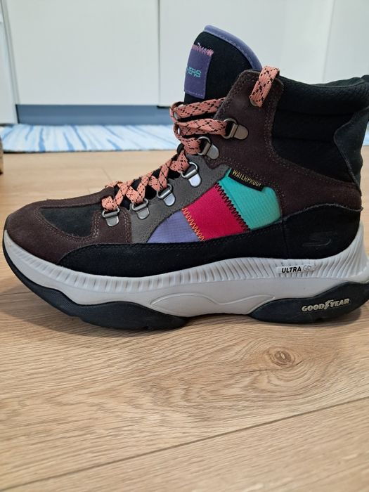 Черевички зимові skechkers