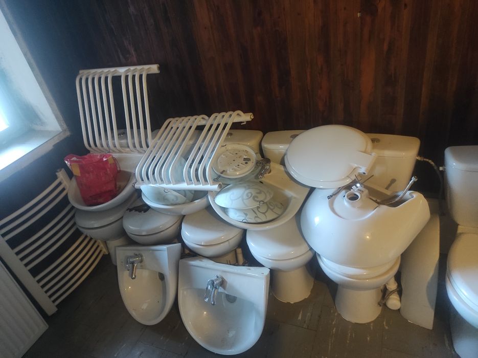 Umywalki , grzejniki