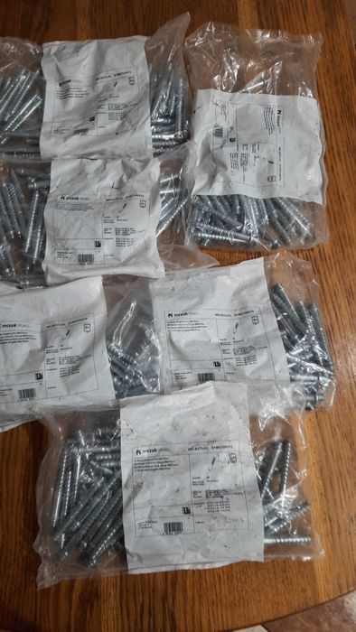 Wkręt dwugwintowy z kołnierzem WK-KLM8X70mm, marka NICZUK wysyłka