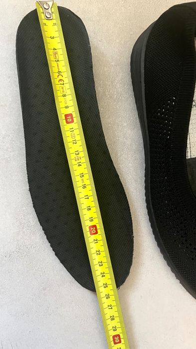 Czarne trampki damskie ażurowe