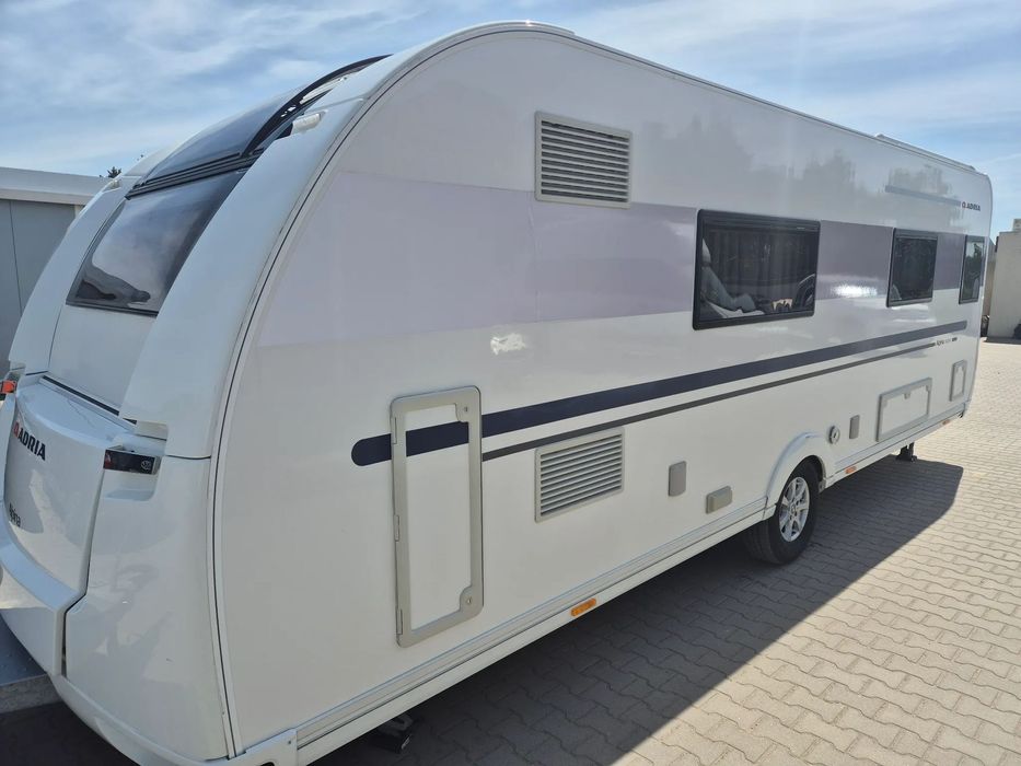 Adria Alpina 663 HT 663HT Całoroczna Alde Zimowa  Klimatyzacja Alde Markiza Elektryczne Stopy Mover Antena Telewizor