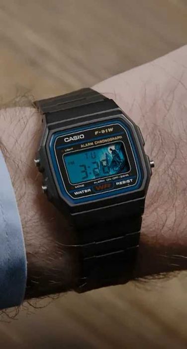 Casio F91W Modificado – Edição Batman, Novo