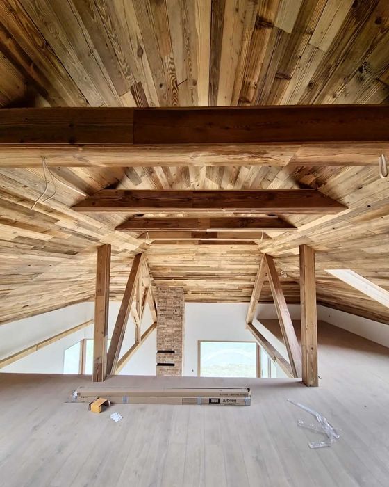 NA WYMIAR Deski ze starego drewna klimatyczne lamele ścienne i meblowe