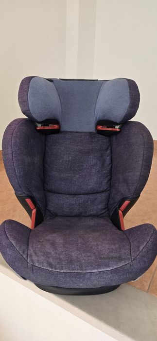 Cadeira auto Bébé Confort / Maxi-Cosi Rodi – Grupo 2/3 – Bom estado