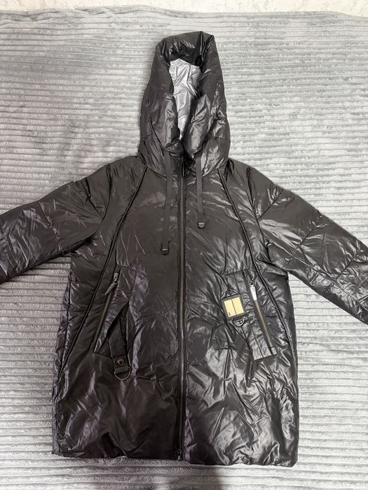 Жіноча зимова куртка, розмір L/Xl
