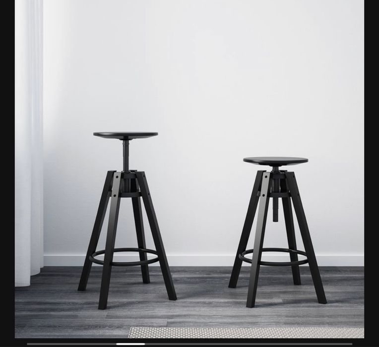 Zestaw stól kuchenny + 4 x hoker