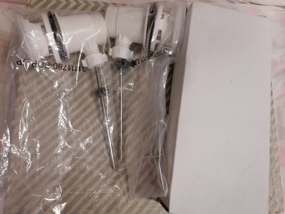 Roca Siphon plus two Leroy Merlin64585758853250121