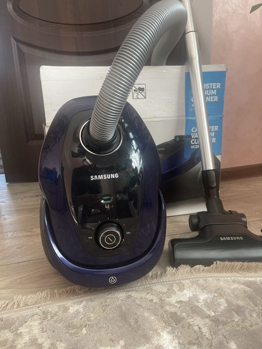 Пилосос самсунг новий